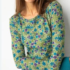 Natural Life NWOT Thermal Top Size Small